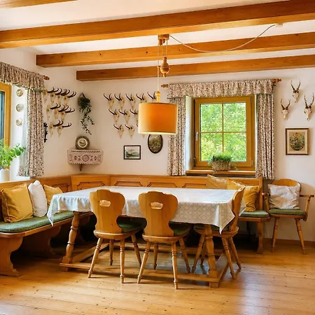 Ferienhaus Sisi - River&pool Bad Ischl