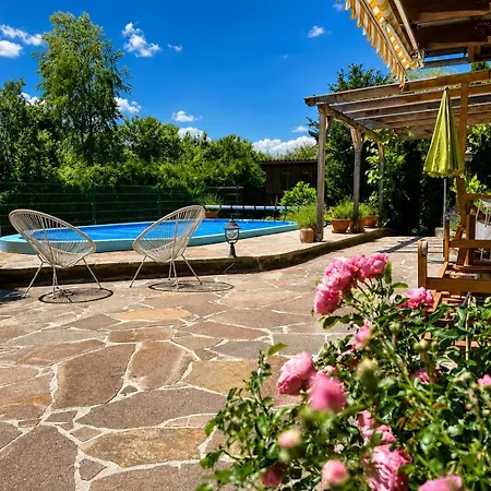 Ferienhaus Sisi - River&pool